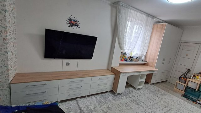 белая стенка на заказ по индивидуальным размерам
